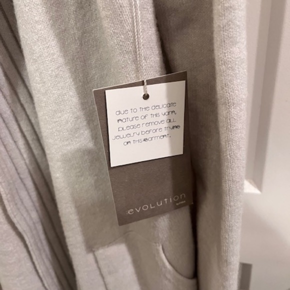 Evolution by Cyrus Hooded Cardigan - Picture 2 of 6